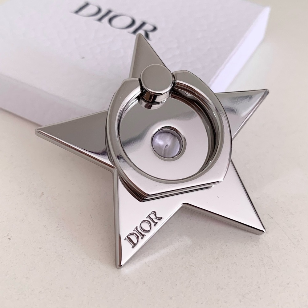 Hold Dior metal star phone grip ring
